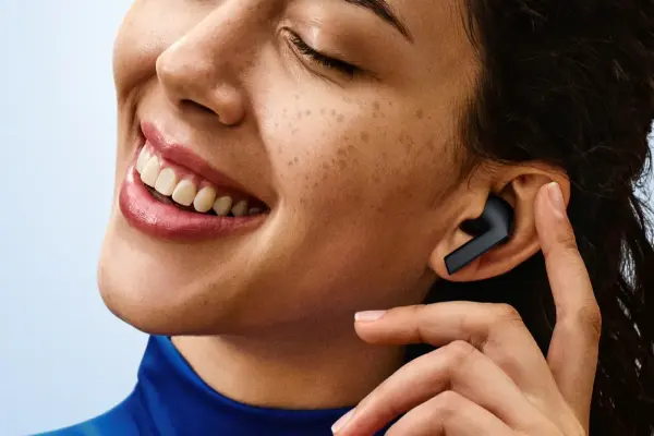 Galaxy Buds 3 FE giá rẻ của Samsung mang đến cho bạn thiết kế giống AirPods và thời lượng pin tốt hơn